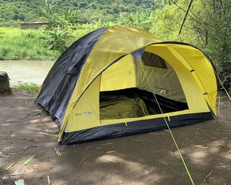 Camping Ground Taman Nggirli - Yogyakarta - Habitación
