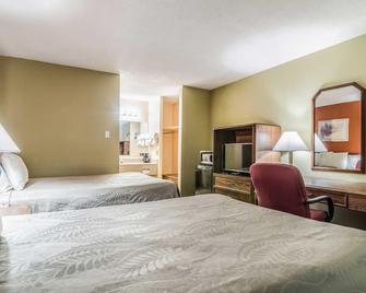 Executive Inn Dodge City, Ks - Dodge City - Schlafzimmer