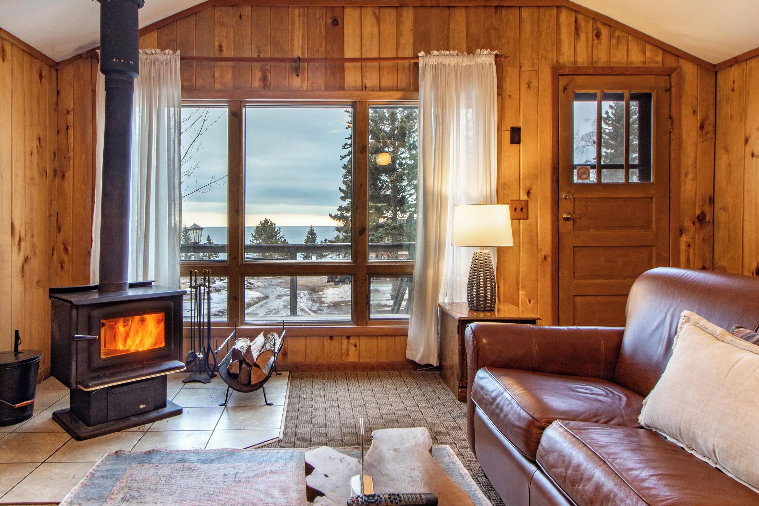 Cascade Lodge - Lutsen - Living room