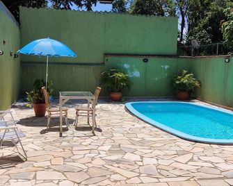 Sobrado de Veraneio na Praia, Aceita Animais de Estimação, Piscina ,área Gourmet - Guaratuba - Piscina