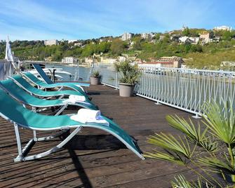 Appartement charmant près du centre-ville de Lyon avec parking - Lyon - Balcony