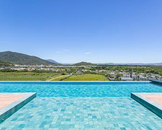 Studios aconchegantes em Floripa - OKA - Florianópolis - Pool