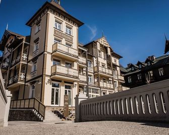 Hotel Willa Tatrzanska - Krynica-Zdrój - Building