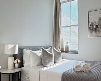 Downtown Providence 2br,2ba Stay, Near Brown And Convention - Providence