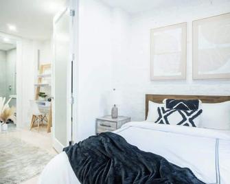 180-2 Brand new 2BR/1Bath East Village - New York - Bedroom