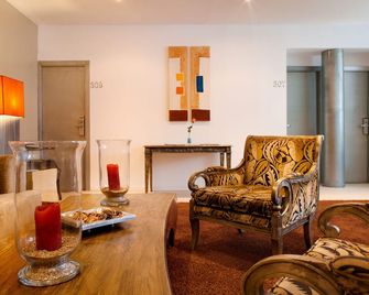 Globales Acis y Galatea - מדריד - סלון