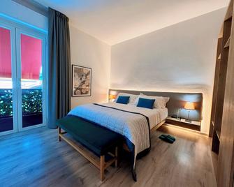 لا سيرينا هوتل - فورتي ديي مارمي - غرفة نوم