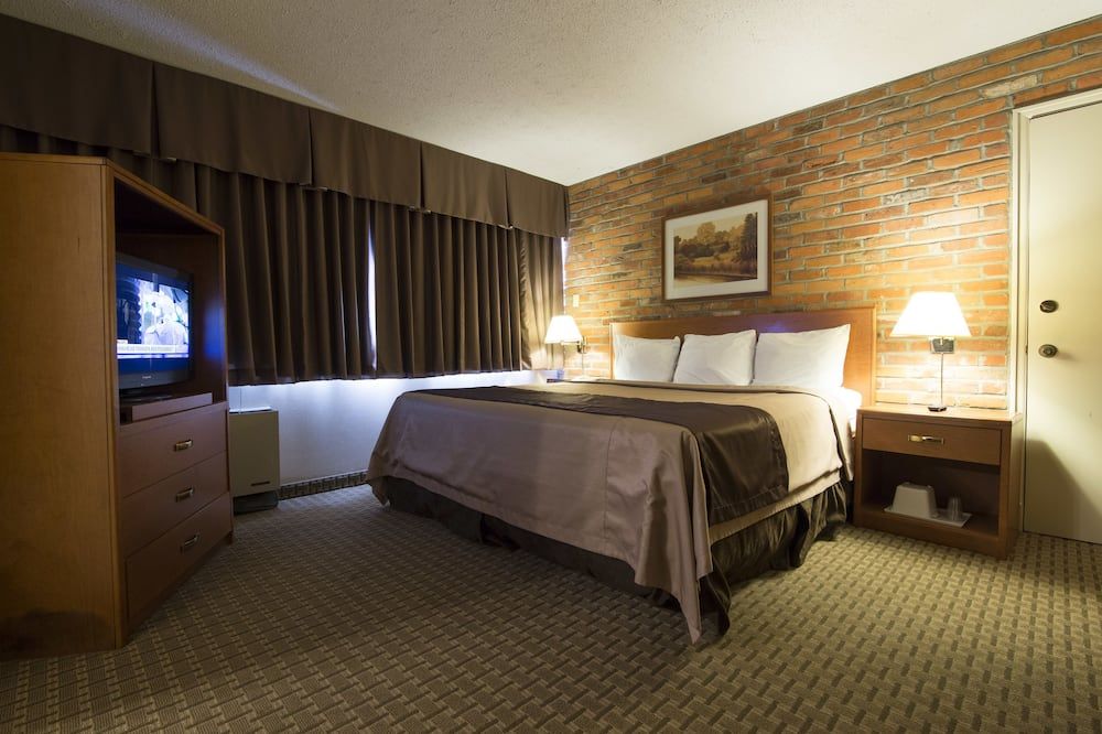 Travelodge by Wyndham Thunder Bay - ת'אנדר ביי - חדר שינה