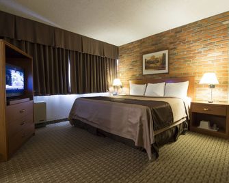 Travelodge by Wyndham Thunder Bay - ת'אנדר ביי - חדר שינה