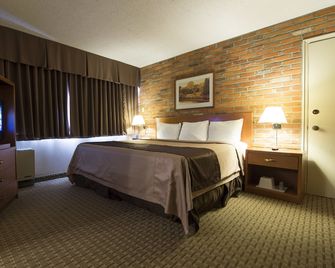 Travelodge by Wyndham Thunder Bay - ת'אנדר ביי - חדר שינה