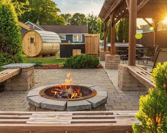 Pleasant Valley Resort - Arcadia - Patio