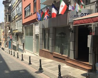 Kadikoy Kervansaray Hotel - Istanbul - Outdoor view