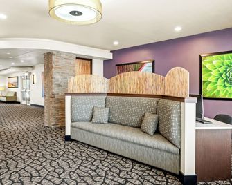 Ledgestone Hotel Billings - בילינגס - לובי
