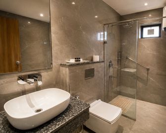 Hotel Three Seasons - Vrindavan - Bad