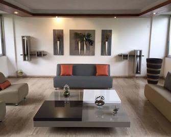 St Paul Resort - Tabarja - Phòng khách