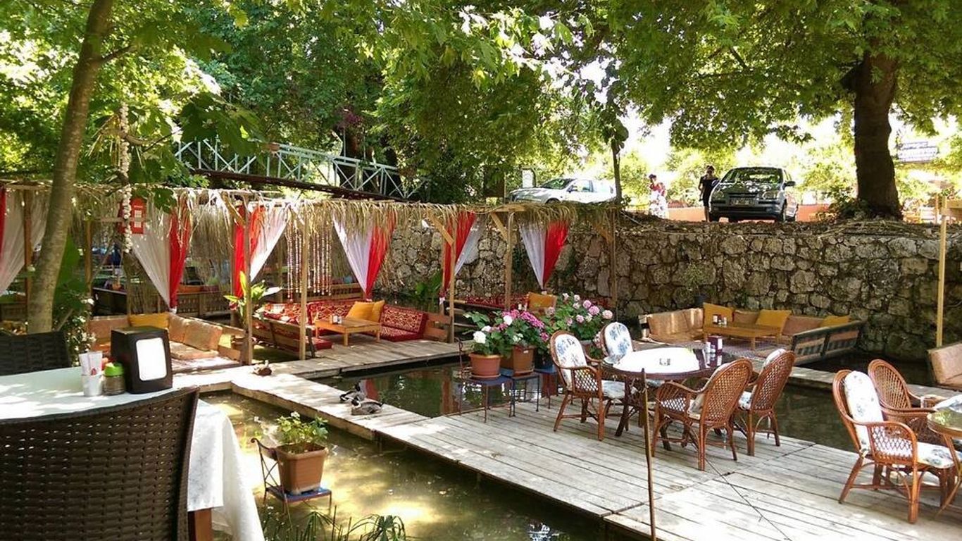 Arikanda River Garden Hotel