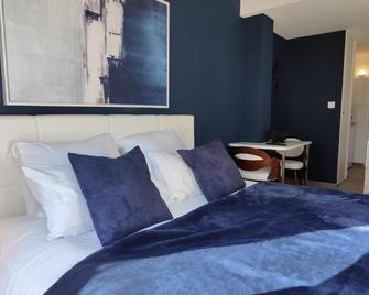 Suites Jm - Les Pins Marines - Jacuzzi & Vue Mer - Bandol - Slaapkamer