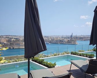Ursulino Valletta - La Valletta - Balcone