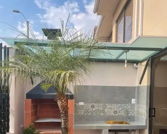 Suite 1 habitación, full amoblada con todo para que disfrutes de tu Estancia - Cuenca