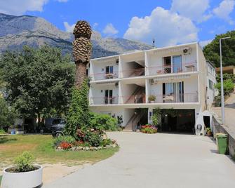 Apartment Tucepi 2676b - Tučepi - Gebäude