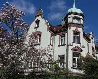 Villa Markersdorf - Claußnitz - Gebäude