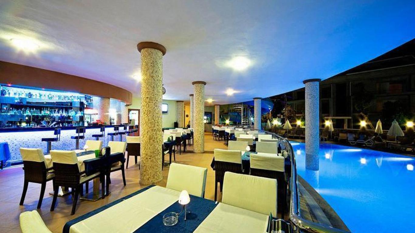 Asda Maris Hotel