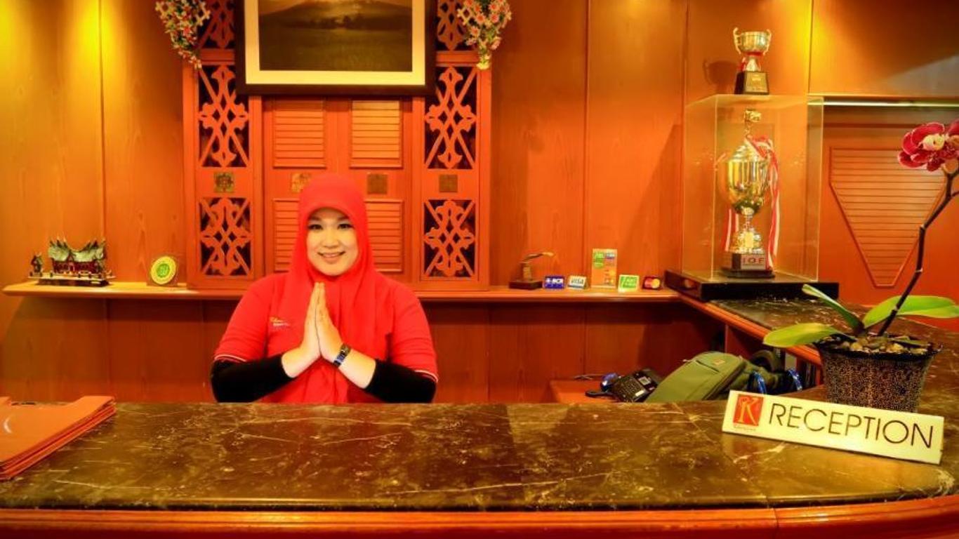 Kharisma Hotel