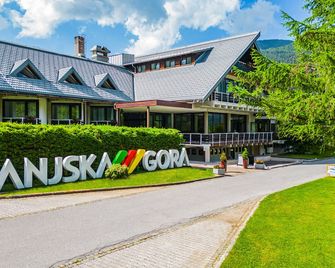 Hotel Kranjska Gora - Kranjska Gora - Gebäude