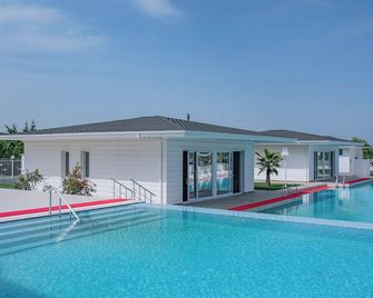 The Green Oasis Otel & Spa - Yalova - Piscina