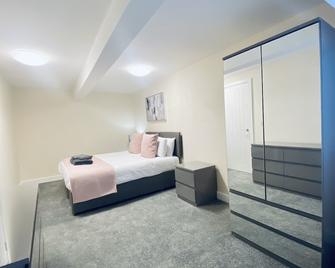 Seaview Luxury Apartments - Redcar - Bedroom