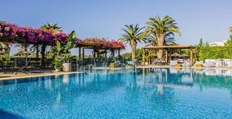 Alion Beach Hotel - Ayia Napa - Pool