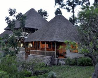 Enganzi Game Lodge - Kichwamba - Edificio