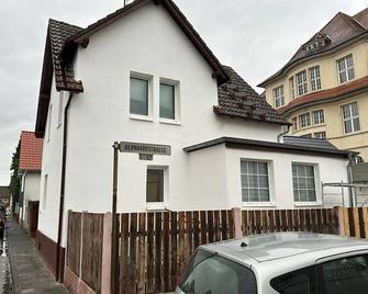 Sahra 1Zi. Wohnung Arheiligen - Darmstadt - Bina