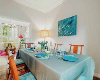 Villa La Cote Du Chat - Hédé - Comedor