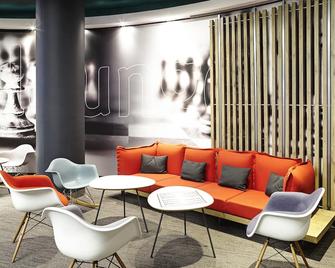 إيبيس برمنجهام إنترناشيونال آيربورت - إن إي سي - برمينغهام - ردهة