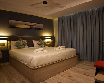 Ktdc Grand Chaithram - טריבאנדרום