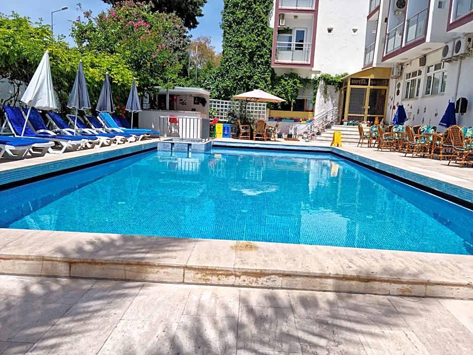 Hotel Saadet - Дідім - Басейн