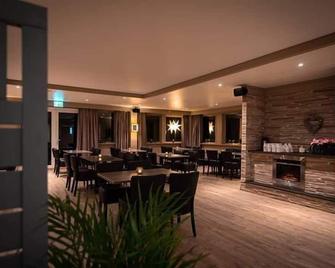 Vikedal Kro og Motell AS - Vikedal - Restaurante