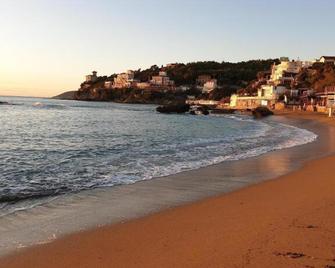Hotel Villa Dei Gerani - Castiglioncello - Beach
