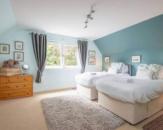Muir Park Cottage - St. Andrews - Bedroom
