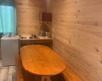 cabane bambou - Huriel - Cocina