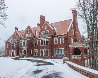 Holiday Inn & Suites Duluth-Downtown By IHG - דולות' - בניין