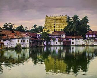 Vasudevam Premium Suites - Thiruvananthapuram - Outdoor view