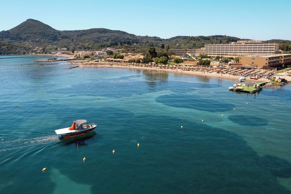 Messonghi Beach Hotel - Moraitika