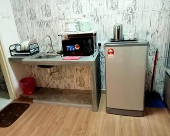 Saville Cheras Studio Next To Mrt Sri Raya Station - Cheras - Cucina