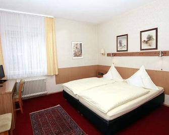Hotel Haus Isenburg - Neu Isenburg - Ložnice
