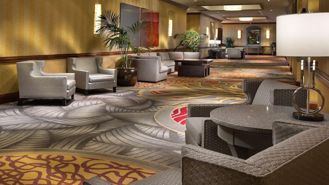 DoubleTree by Hilton Hotel Chicago - Alsip