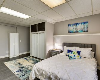 Portland Vacation Rental about 11 Miles to Downtown - Portland - Bedroom