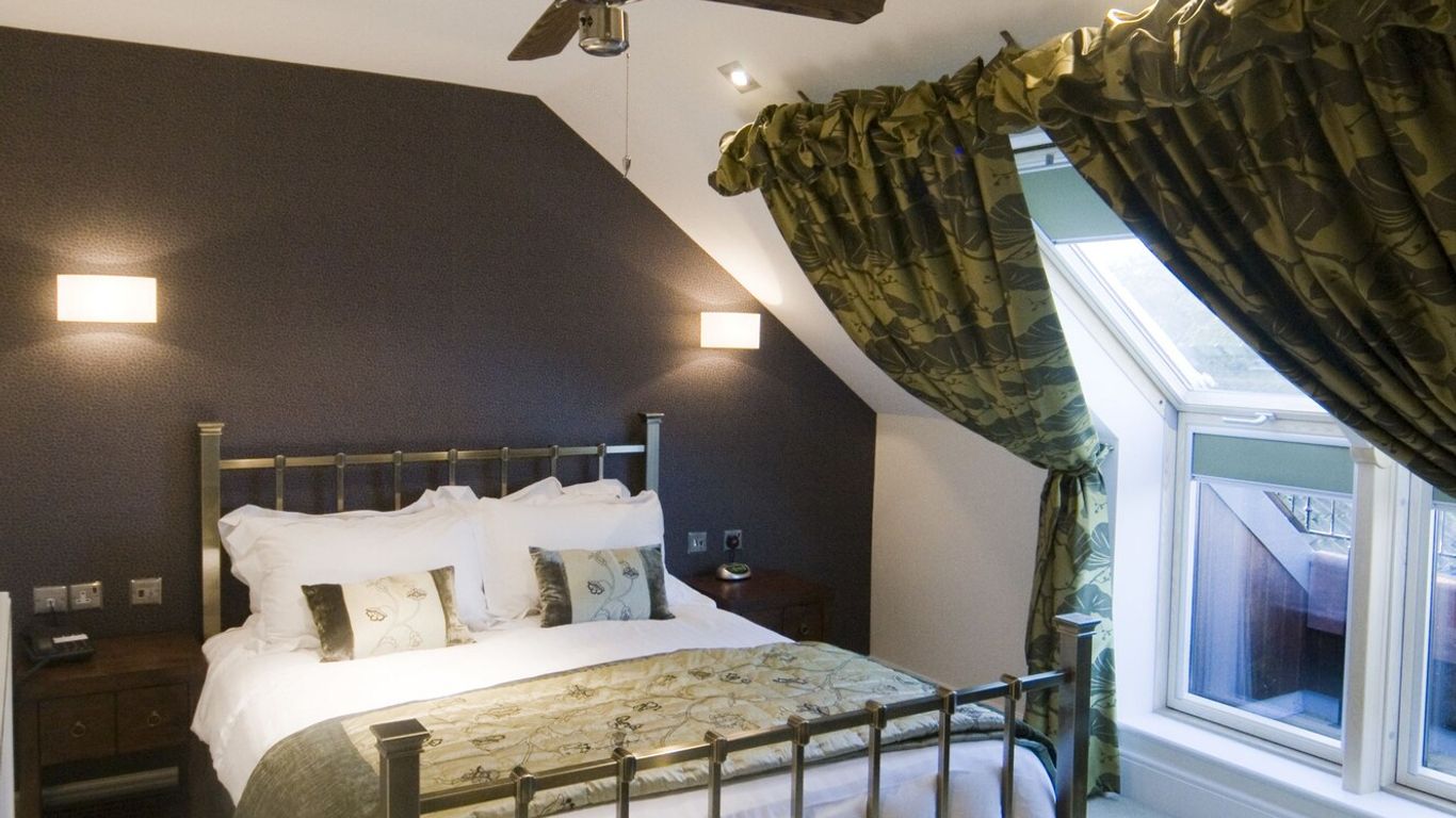 Hall Farm Hotel And Restaurant