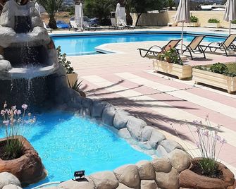 Leonidas Hotel & Studios - Kos - Pool